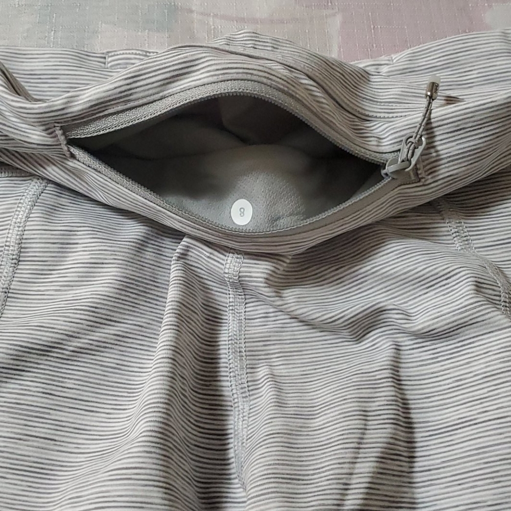 Run: Pace Rival Crop - image 4